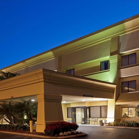 La Quinta By Wyndham Tampa Fairgrounds - Casino Hotel Mango Luaran gambar