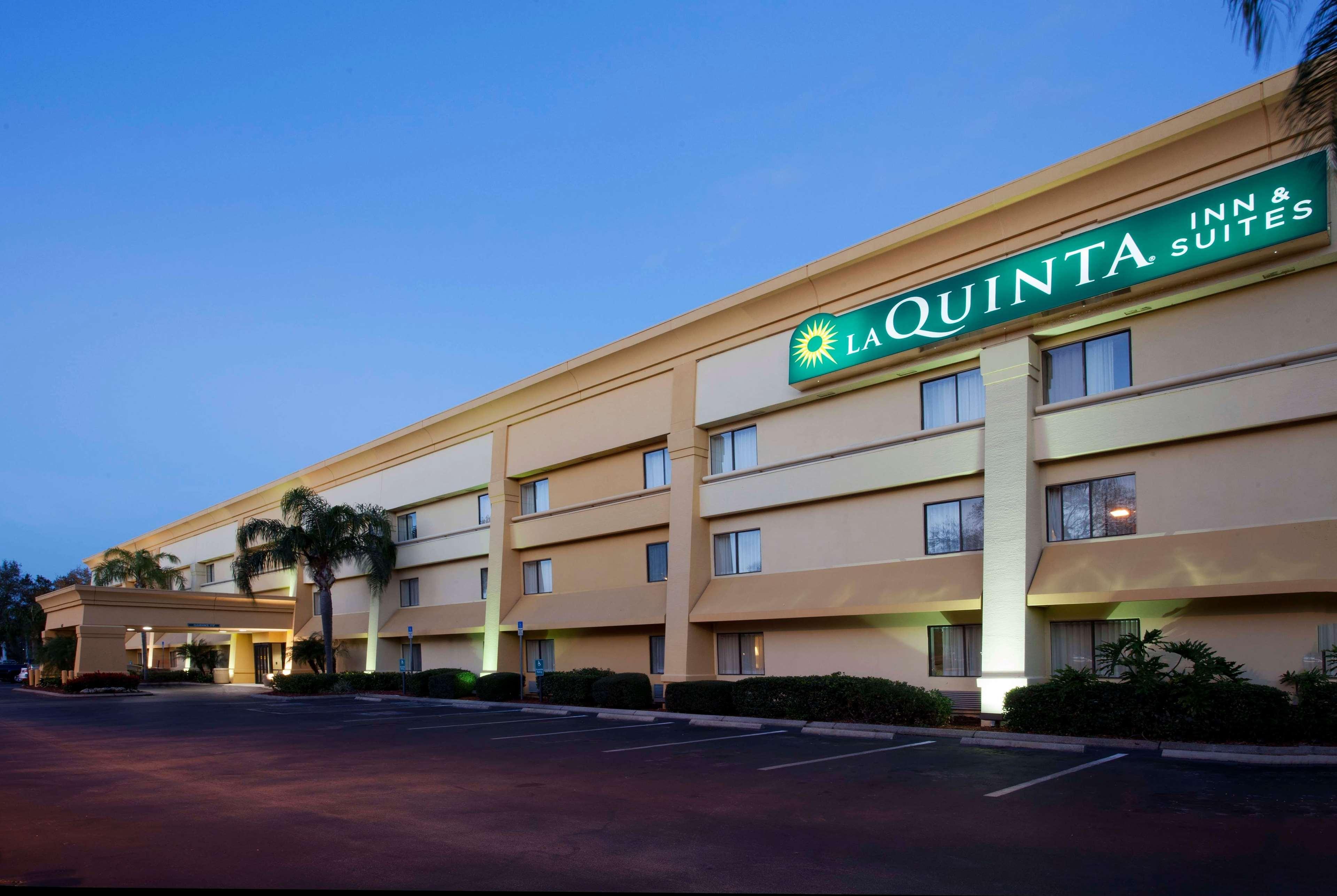 La Quinta By Wyndham Tampa Fairgrounds - Casino Hotel Mango Luaran gambar