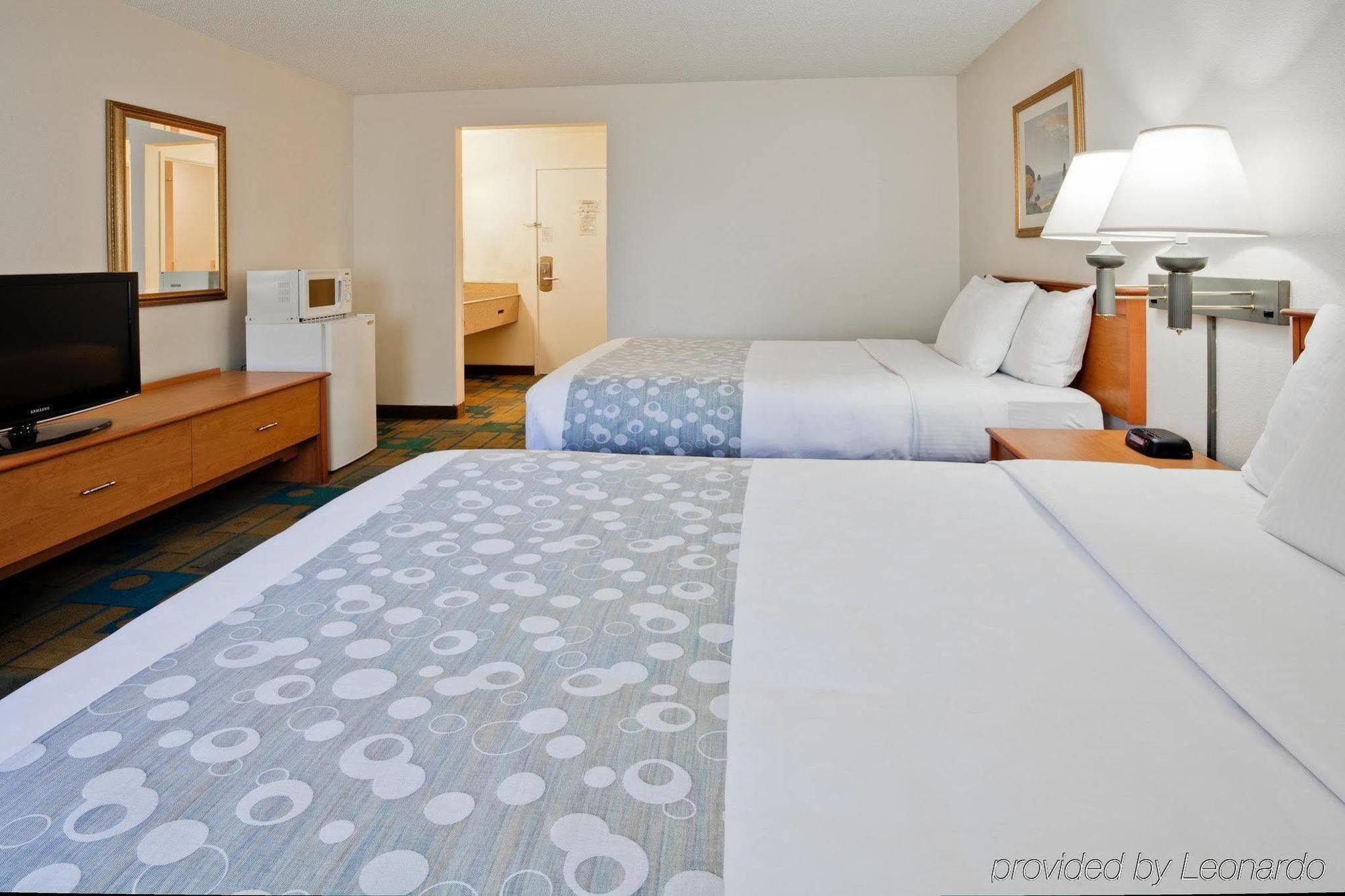 La Quinta By Wyndham Tampa Fairgrounds - Casino Hotel Mango Luaran gambar
